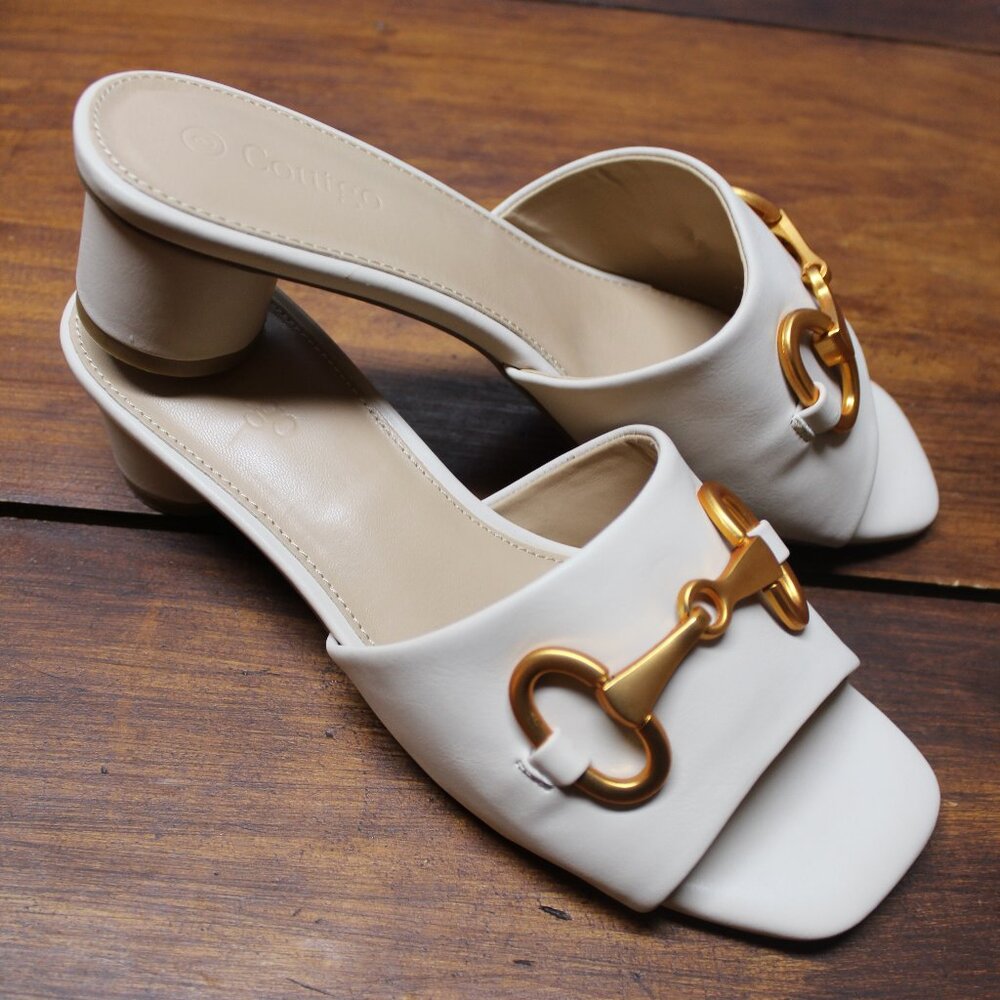Elegant White Heels with Gold Accents